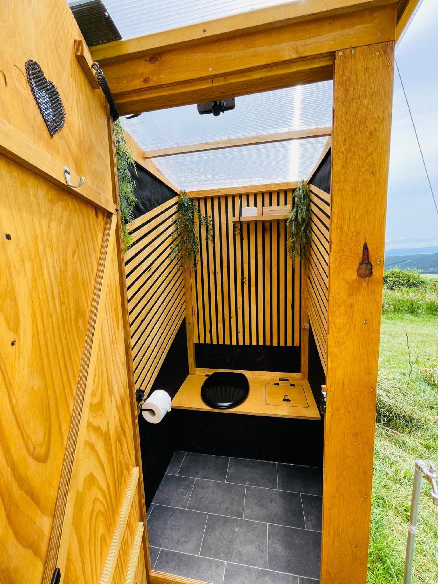 Hotel Glamping Hohe Wand - Zelt Mit Sternenfenster Und Whirlpool Maiersdorf Zewnętrze zdjęcie