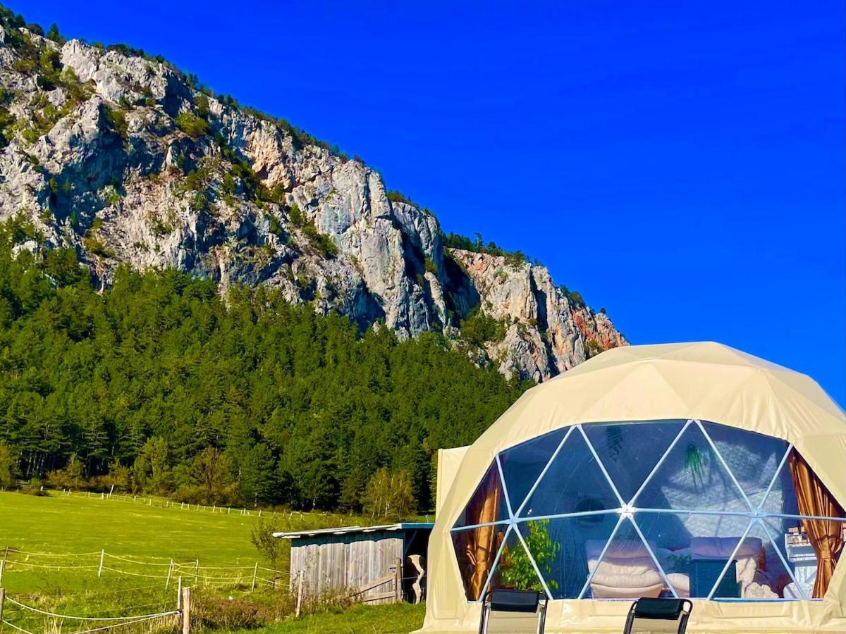 Hotel Glamping Hohe Wand - Zelt Mit Sternenfenster Und Whirlpool Maiersdorf Zewnętrze zdjęcie