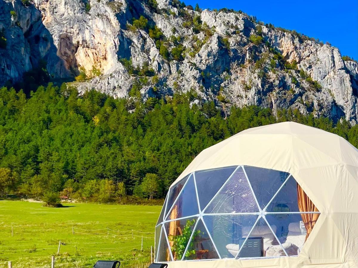 Hotel Glamping Hohe Wand - Zelt Mit Sternenfenster Und Whirlpool Maiersdorf Zewnętrze zdjęcie